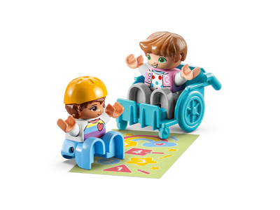 LEGO 10992 DUPLO - LIFE AT THE DAYCARE CENTER