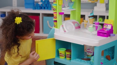 PLAY-DOH ULTIMATE ICE CREAM TRUCK PLAYSET