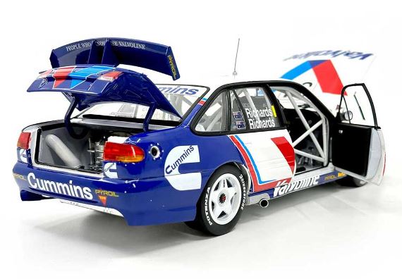 HOLDEN VS COMMODORE 1997 BATHURST 2ND PLACE NO. 18768 1:18 SCALE