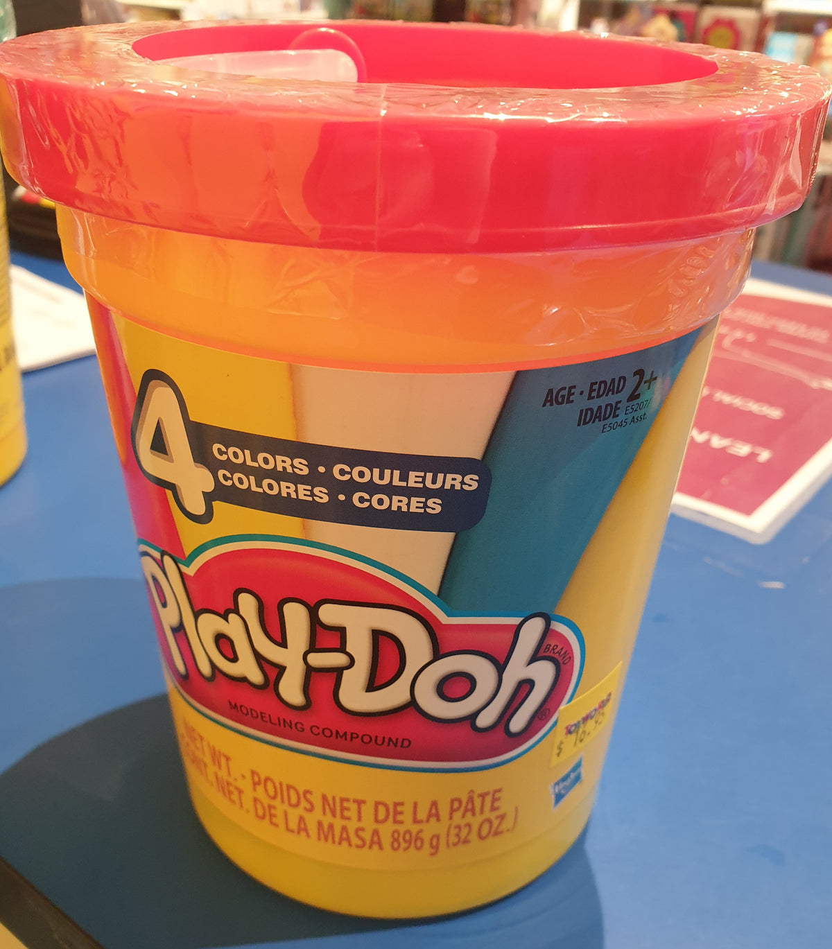 PLAY DOH CAN ASSORTMENT RED